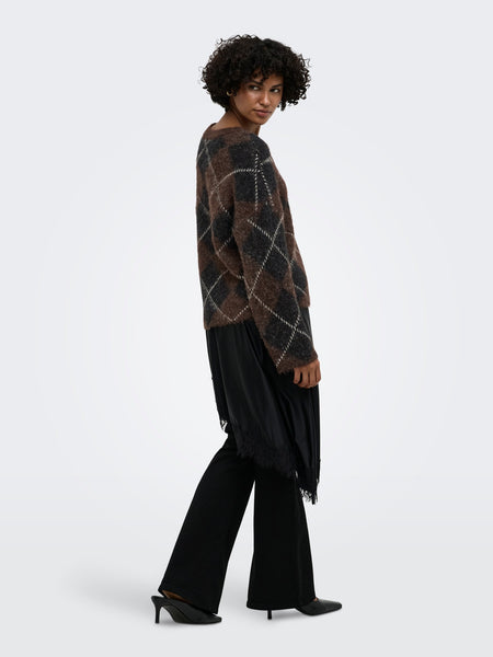Only Long Sleeve Argyle Knit Jumper In Chocolate Brown