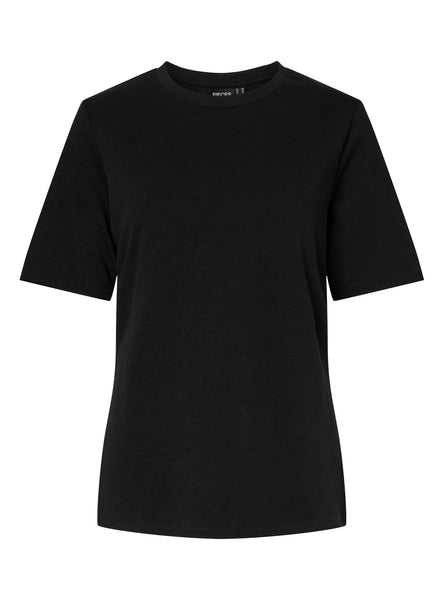 Pieces Ruched Side Split T-shirt in Black