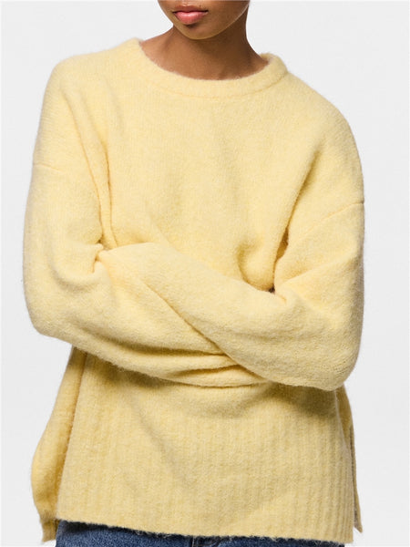 Pieces Oversized Long Sleeve Fluffy Knit Jumper In French Vanilla