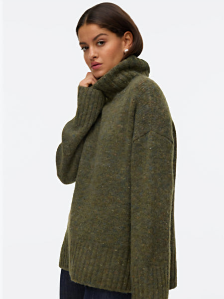 VM Oversized Rollneck Knit Jumper In Green