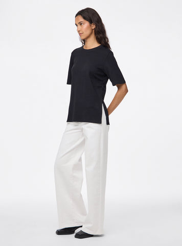 Pieces Ruched Side Split T-shirt in Black