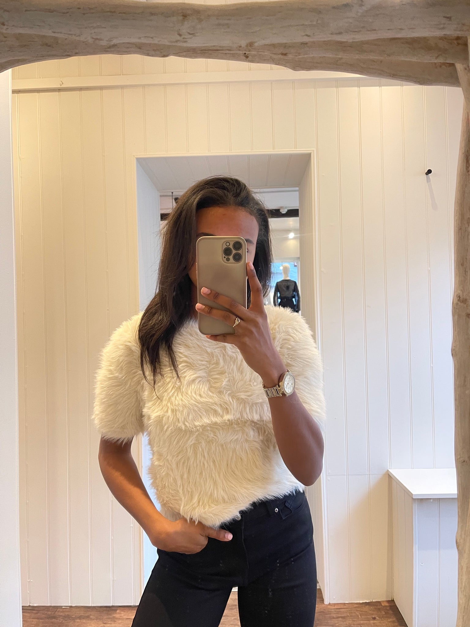 VM Cosy Fluffy Knit in Cloud Dancer