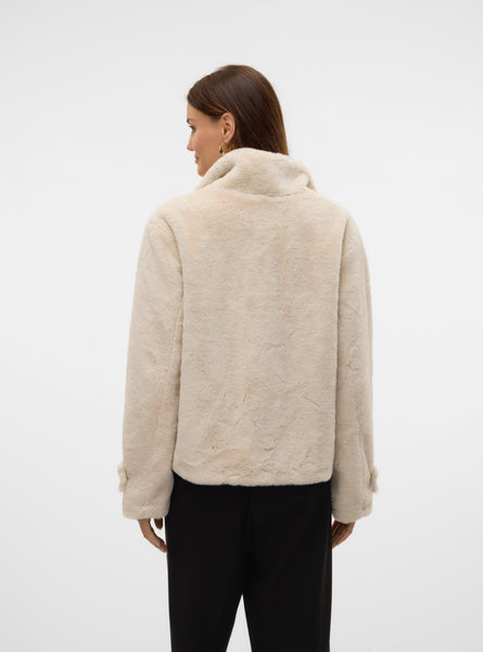 VM Short Faux Fur Coat in Birch