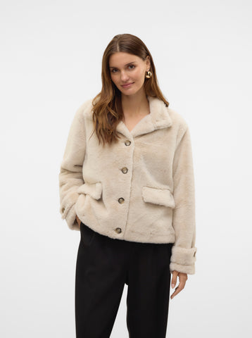 VM Short Faux Fur Coat in Birch