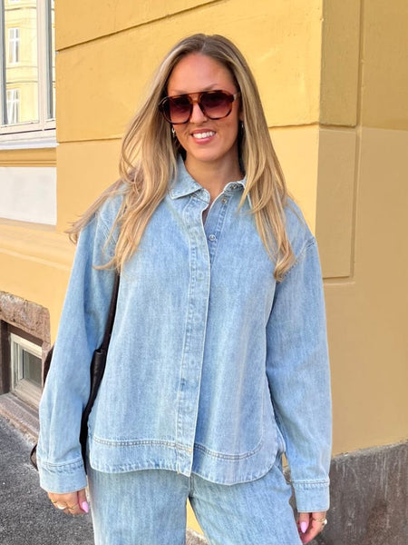 Pieces Light Wash Wide Leg Jeans with Elasticated Waist