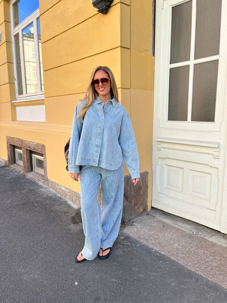 Pieces Light Wash Wide Leg Jeans with Elasticated Waist