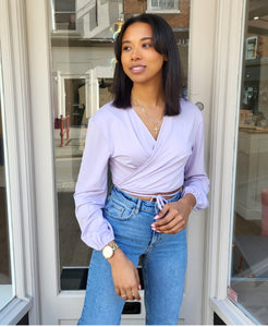 VM Kae Sutherland Cropped Long Sleeve Blouse In Lilac