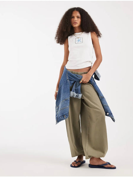 VM Embroidered Starfish Vest Top In White