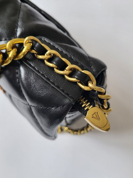 Quilted Gold Chain Crossbody Bag In Black