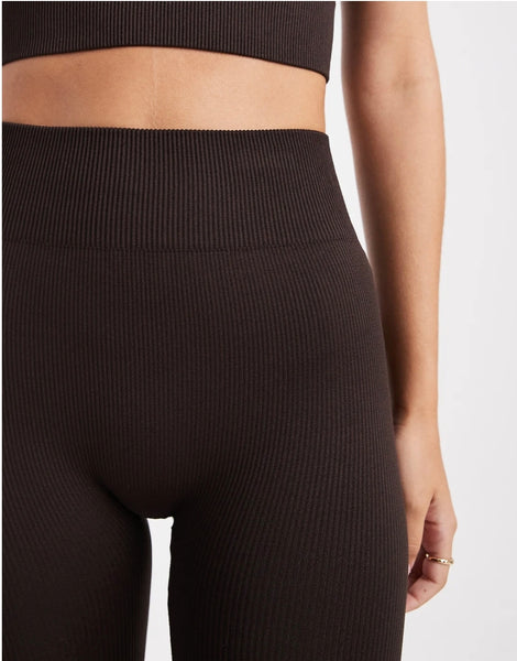 Only High Waist Ribbed Leggings in Chocolate Brown
