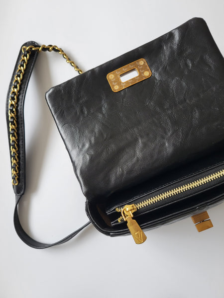 Quilted Gold Chain Crossbody Bag In Black