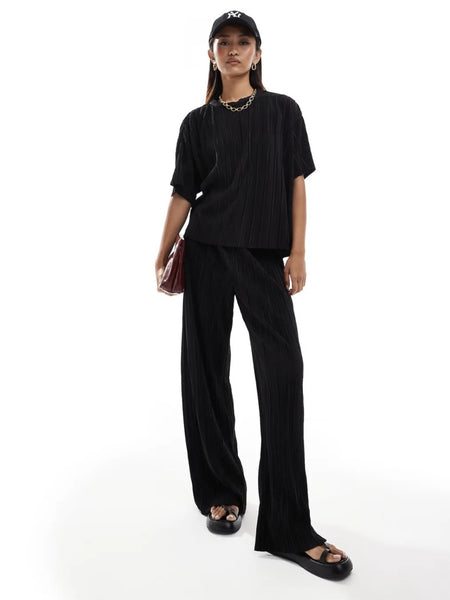 Only Plisse Drop Shoulder Tshirt