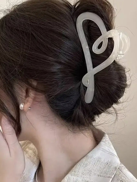 Heart Hair Claw Clip Available in 2 Colourways