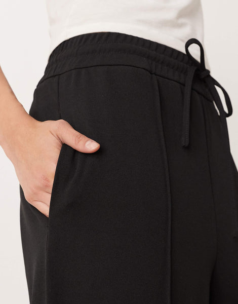 Vila Pintuck Wide Leg Trousers In Black