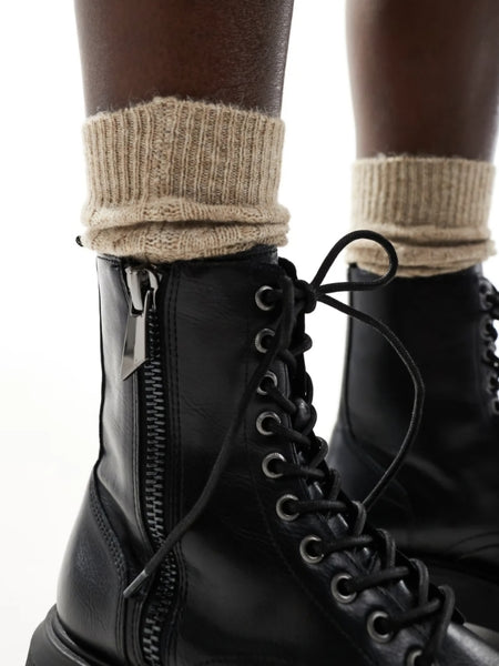 Pieces Ribbed Knitted Cosy Socks In Beige