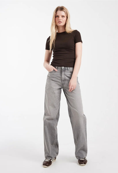 JDY Short Sleeve Ribbed Tshirt In Chocolate Brown