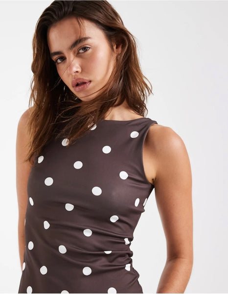 VM Reversible Square Neck Sleeveless Tank Top In Brown Polkadot