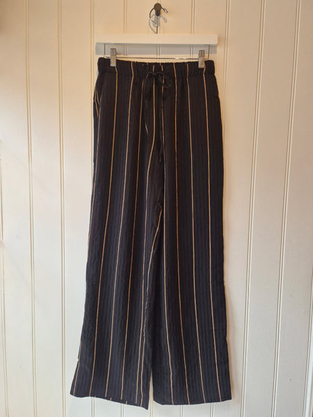JDY Wide Leg Seersucker Stripe Trousers in Black
