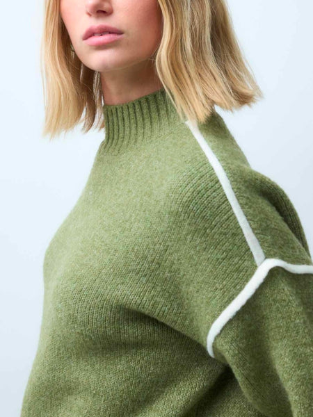 VM Soft Knit Jumper With Contrast Piping In Moss Green