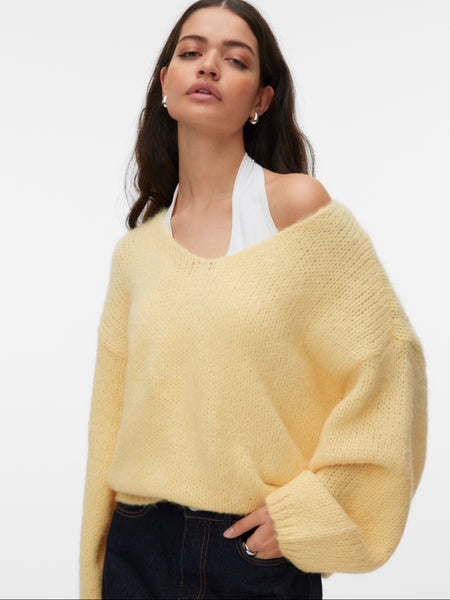 VM Slouchy Oversized 2Way Wear Knit Jumper In Pastel Yellow