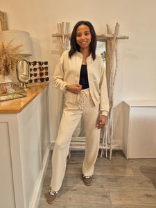 Pieces Relaxed Bomber & Jogger Co-ord in Cream