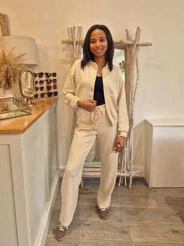 Pieces Relaxed Bomber & Jogger Co-ord in Cream
