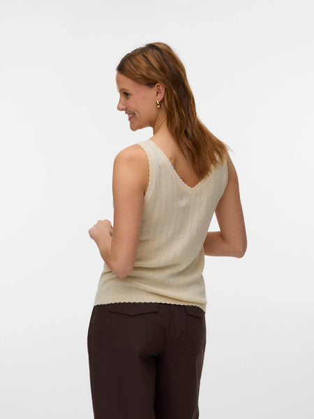 VM Knitted Tank Top With Scalloped Edge In Ecru