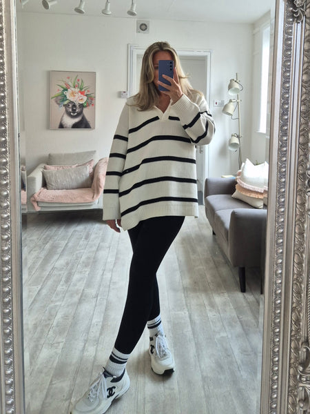 VM Striped Vneck Knit Jumper
