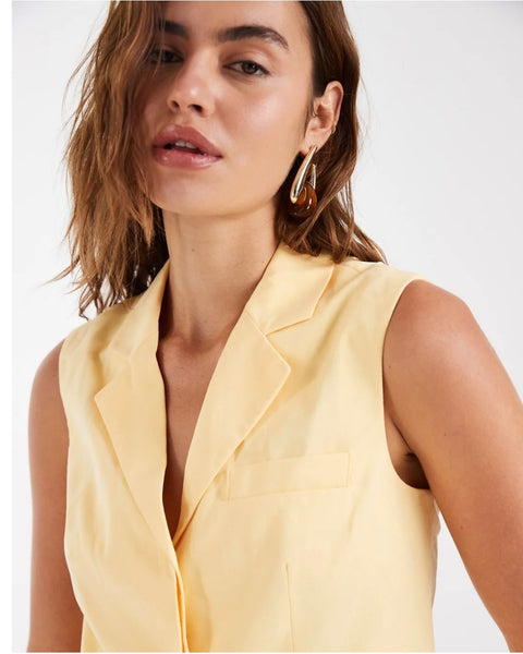 VM Tailored Boxy Waistcoat In Yellow
