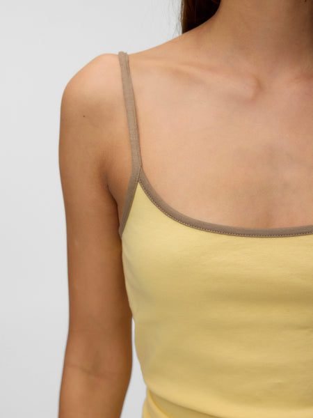VM Contrast Trim Basic Vest Top In Pale Yellow