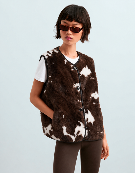VM Faux Fur Button Front Animal Print Gilet Waistcoat