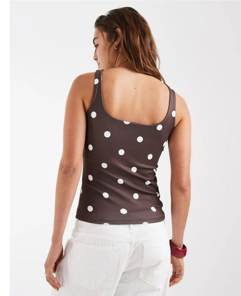 VM Reversible Square Neck Sleeveless Tank Top In Brown Polkadot