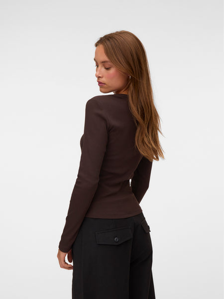 VM Ribbed Long Sleeve V-Neck Top In Chocolate Brown