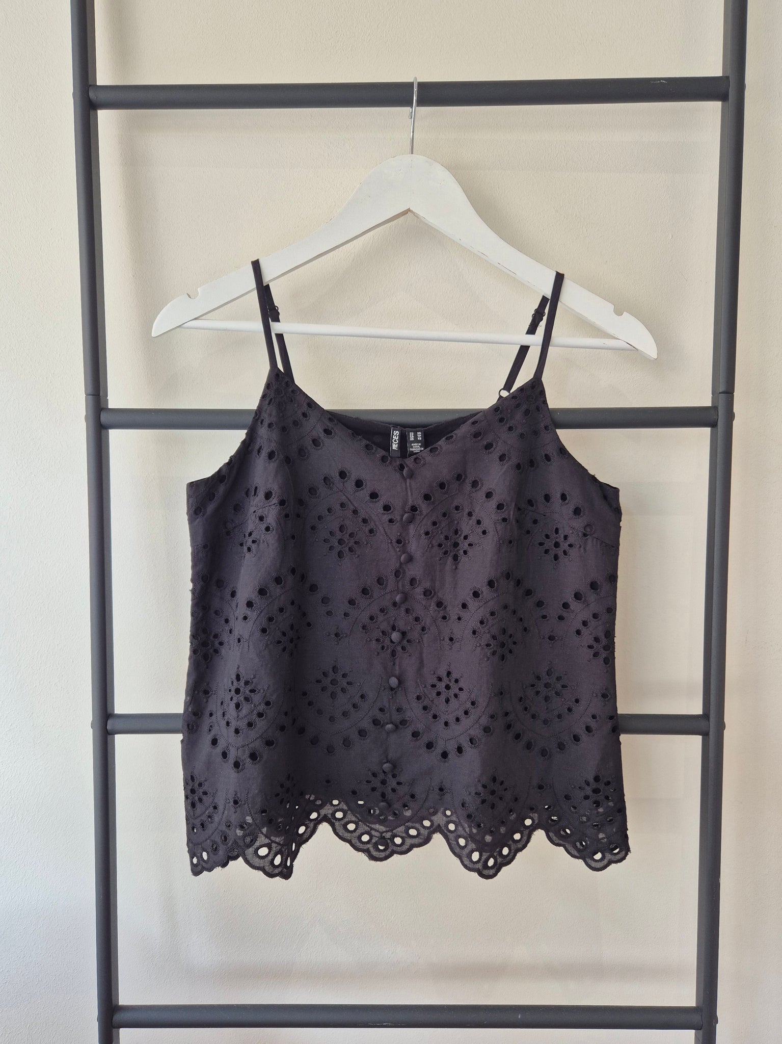 Pieces Broderie Anglaise Sleeveless Top In Black