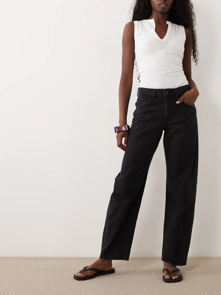 Vila Barrel Leg Jeans In Black