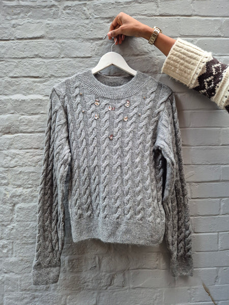 VM Diamante Cable Knit In Grey