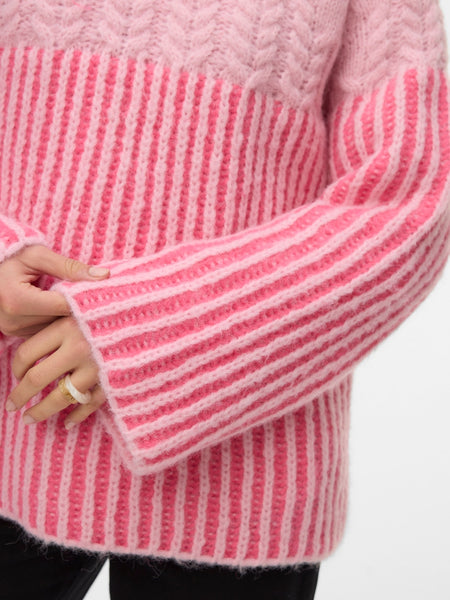 VM Chunky Knit Jumper in Hot Pink