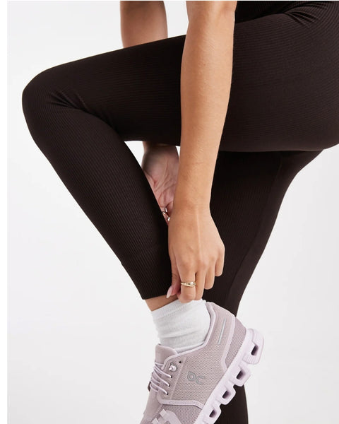 Only High Waist Ribbed Leggings in Chocolate Brown