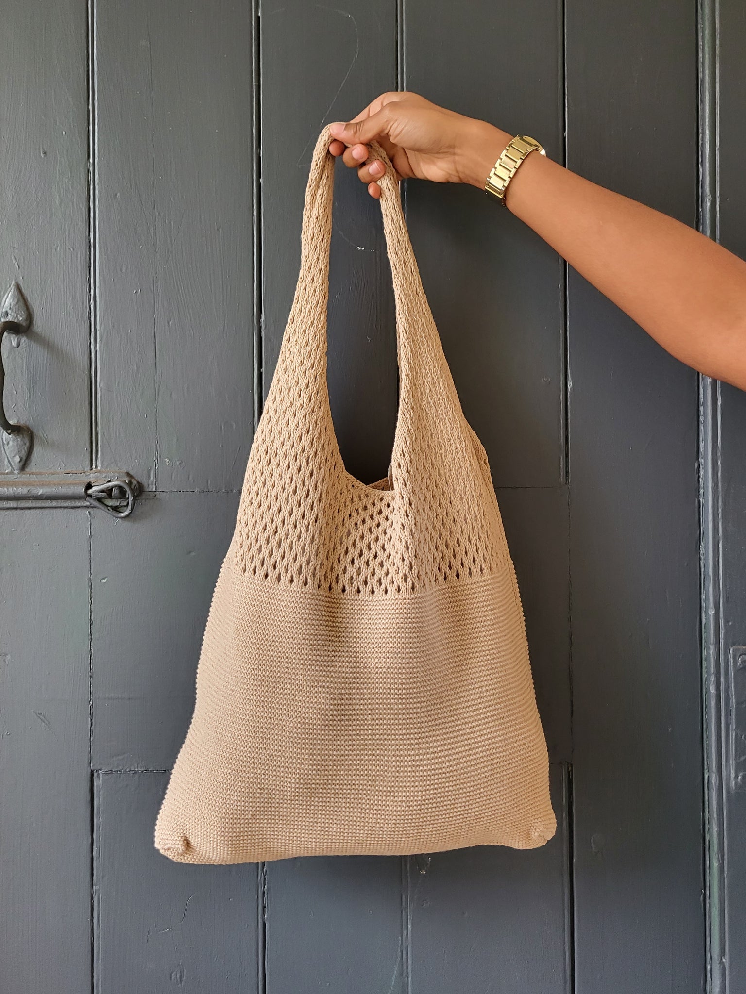 VM Knitted Net Shopper Bag In Sand