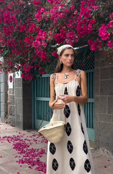 VM Strappy Beige & Black Long Sun Dress