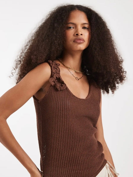 VM Crochet Knit Appliqué Floral Vest In Brown