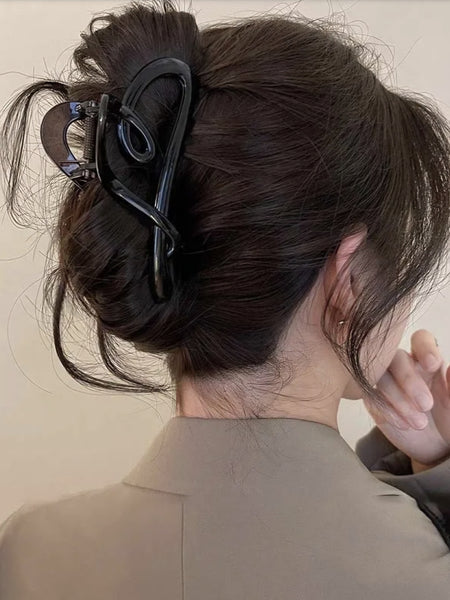 Heart Hair Claw Clip Available in 2 Colourways