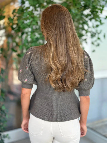 Pieces Embroidered Short Sleeve Peplum Hem Knitted Cardigan In Khaki