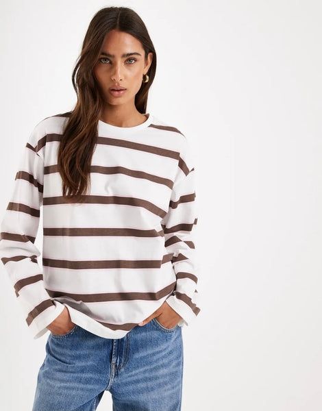 Pieces Long Sleeve Oversized Rugby Tshirt In Chocolate Brown Stripe