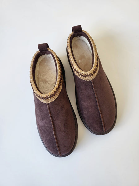 Embroidered Slip On Cosy Taz Slipper Shoe In Chocolate