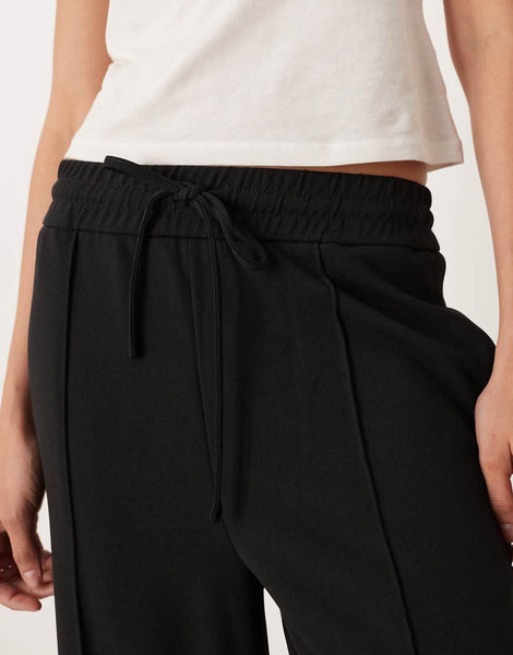 Vila Pintuck Wide Leg Trousers In Black