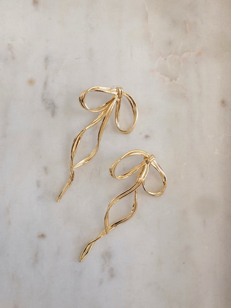 Pieces Oversized Bow Ribbon Gold Statement Stud Earrings