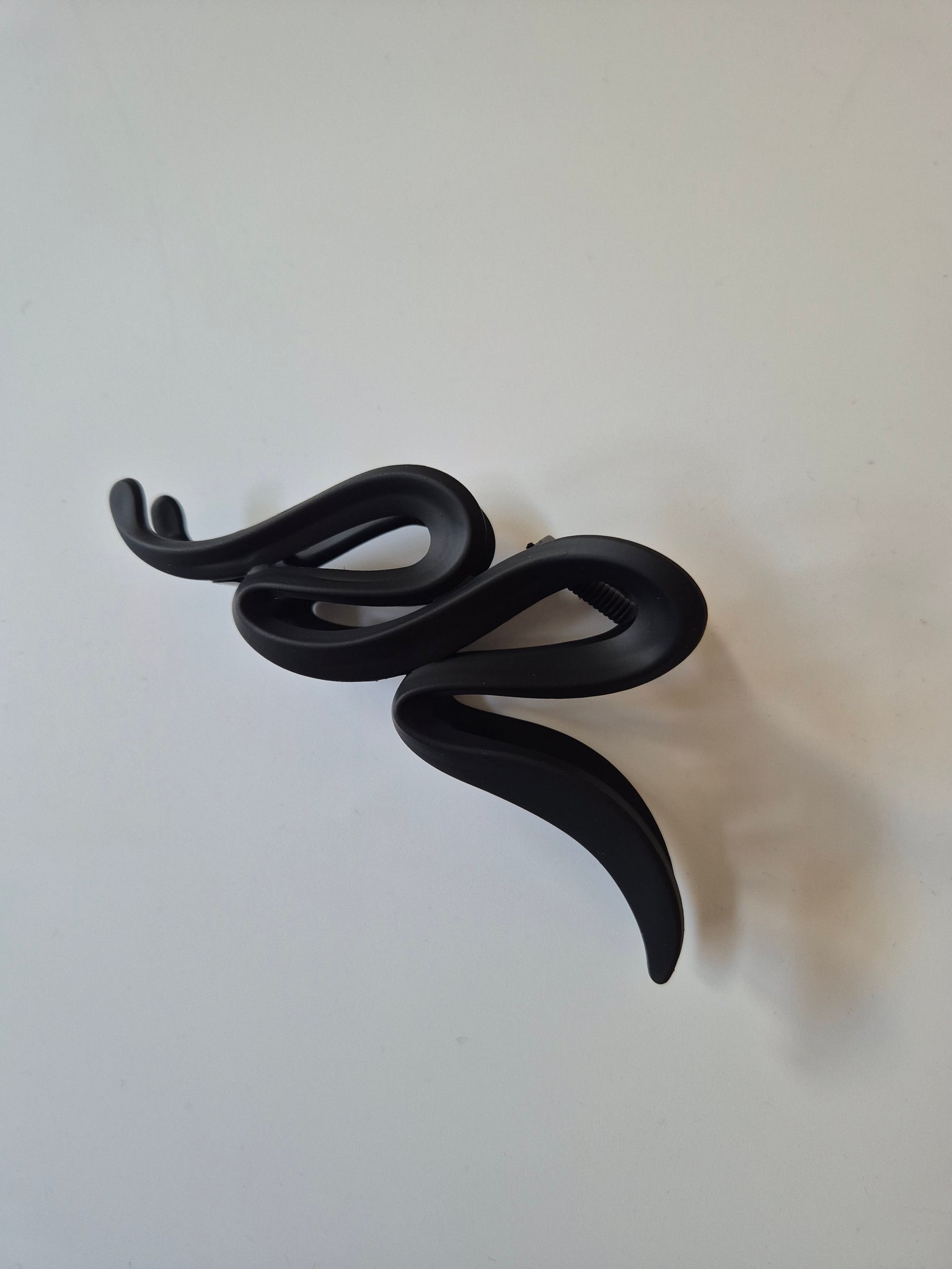 Large Scroll Hair Claw In Multiple Colours